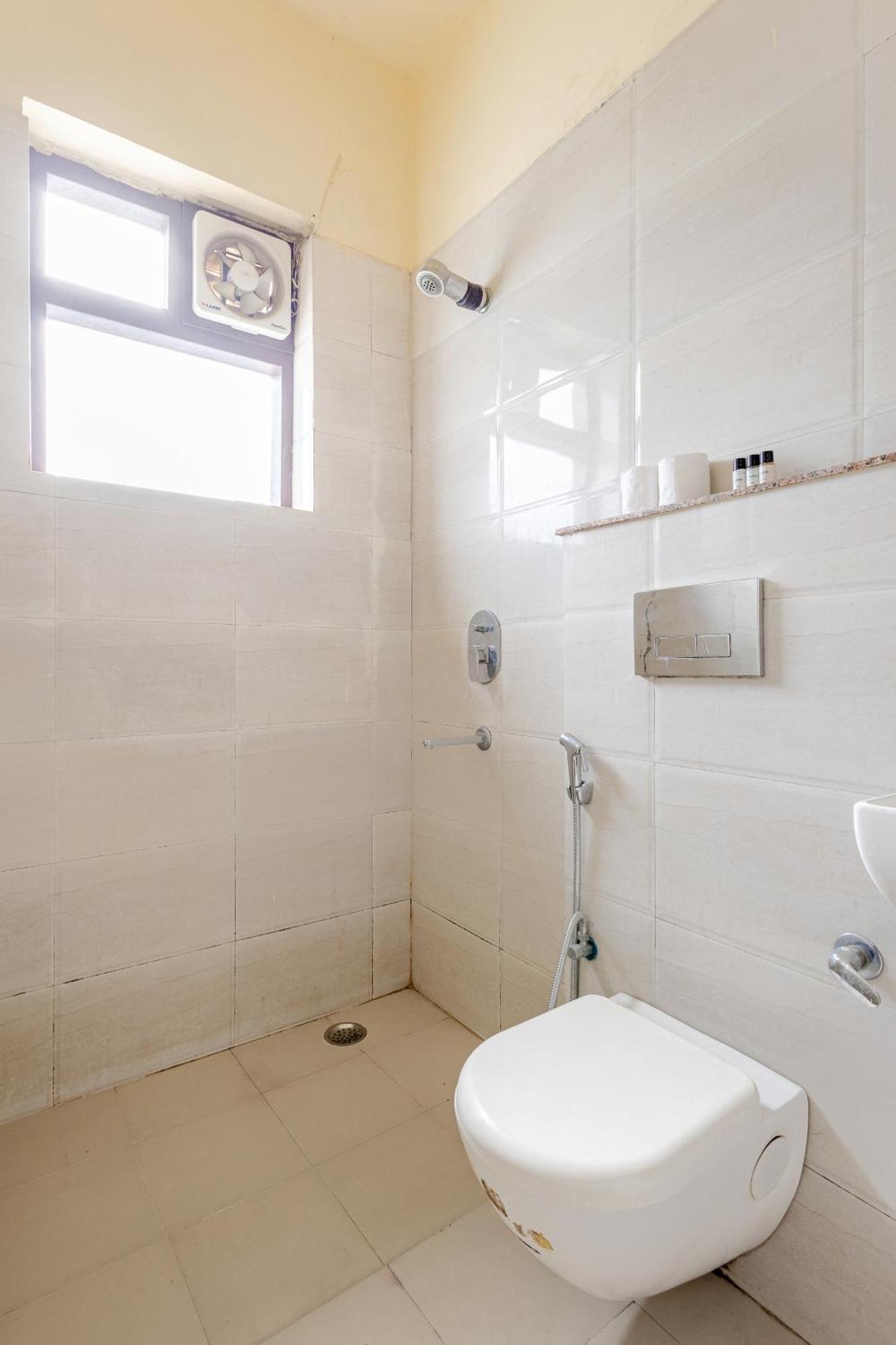 Lime Tree Studio Near Fortis Gurgaon Extérieur photo